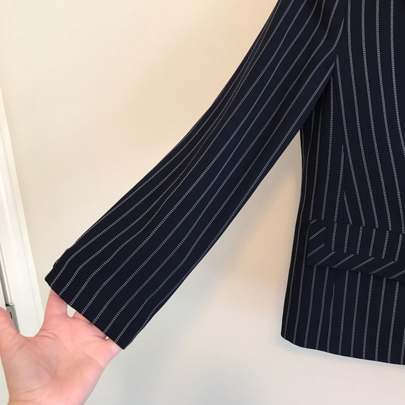 Pendleton | Petite Pinstripe Navy Blazer - Picture 3 of 7